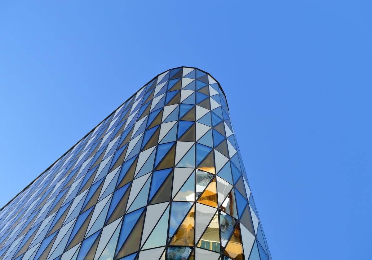 开云-爱游戏-不胜其扰,詹姆斯回应ESPN长文后直接终止采访:每个人都疯了